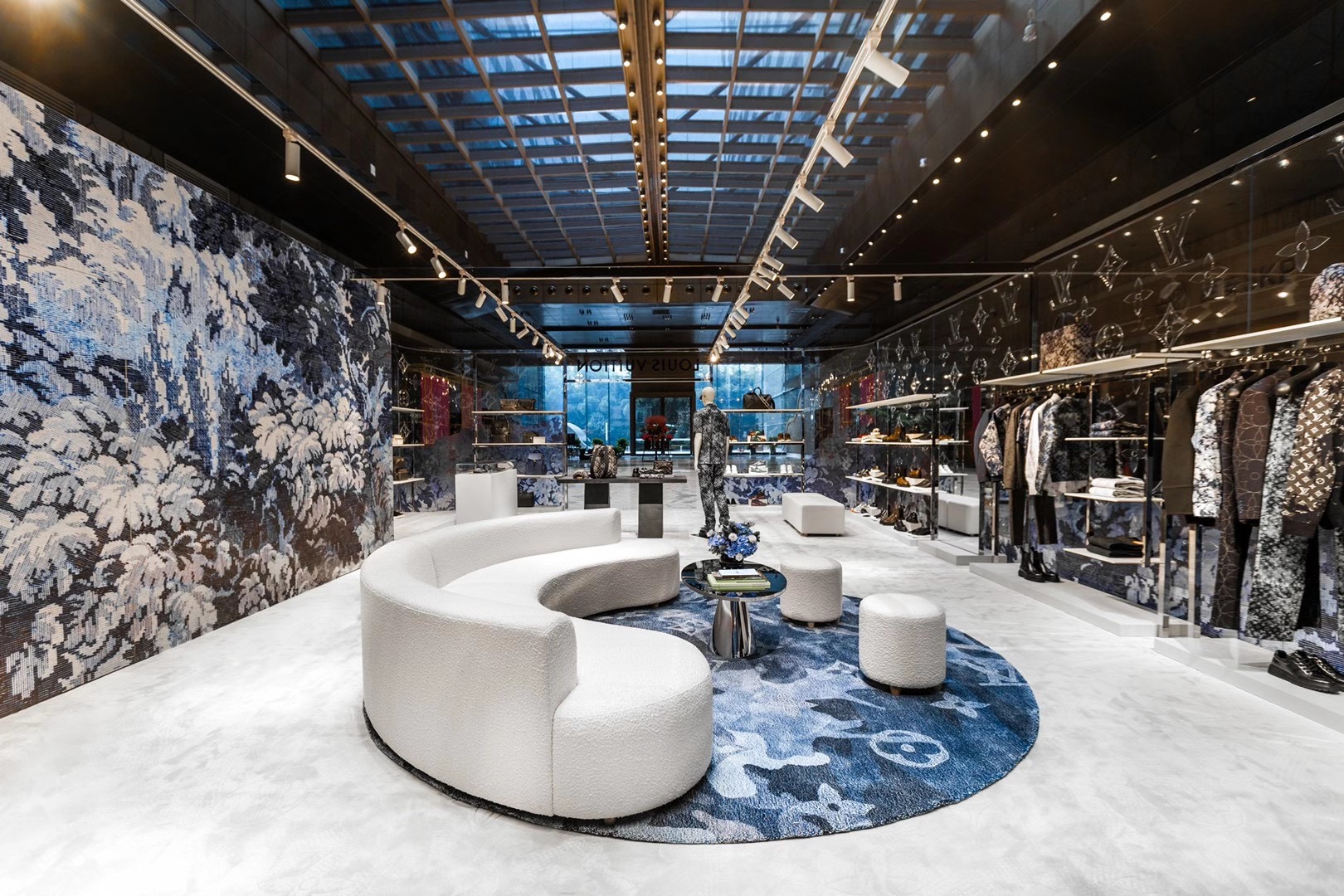 Louis Vuitton 2020 Men’s Pre-Coll Pop Up Nov 13th – Dec 13th Harbin/Jinan/Xi’an – 1
