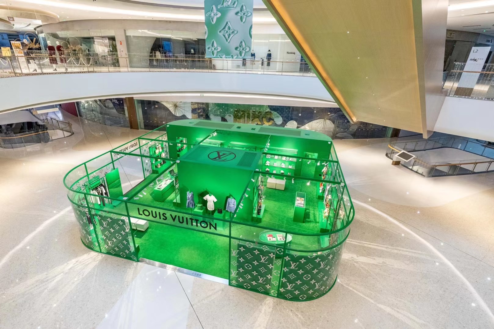 Louis Vuitton SS21 Women Green Pop-up Facelift March 1st Jinan