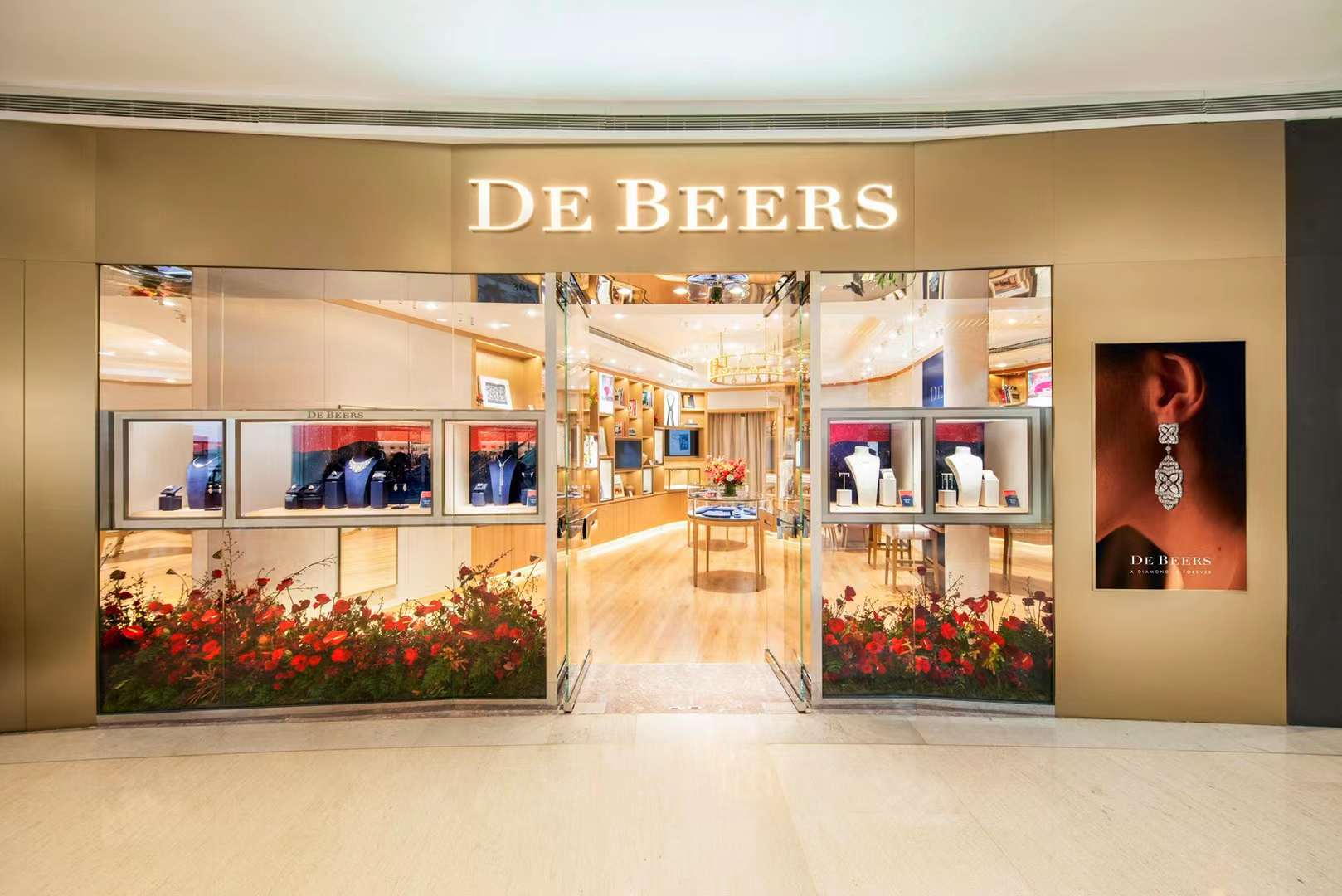 De Beers Boutique Re-Opening January 27 Shanghai