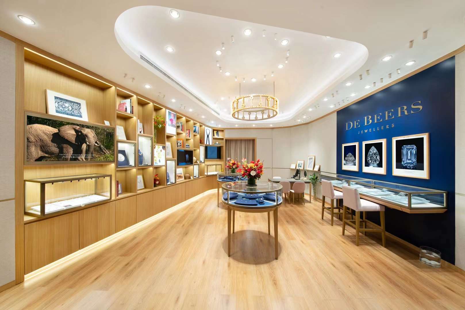 De Beers Boutique Re-Opening January 27 Shanghai